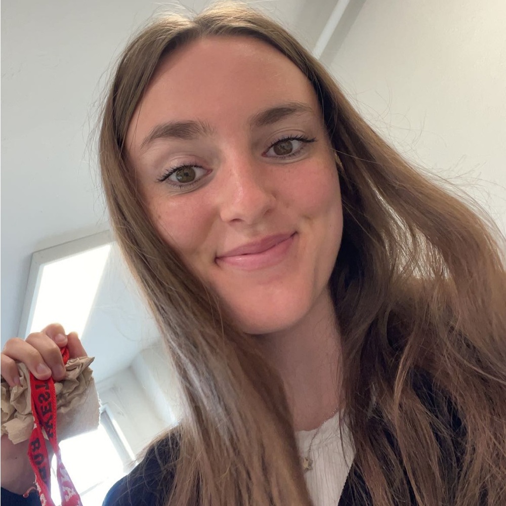 Meet your Posher, Maddie